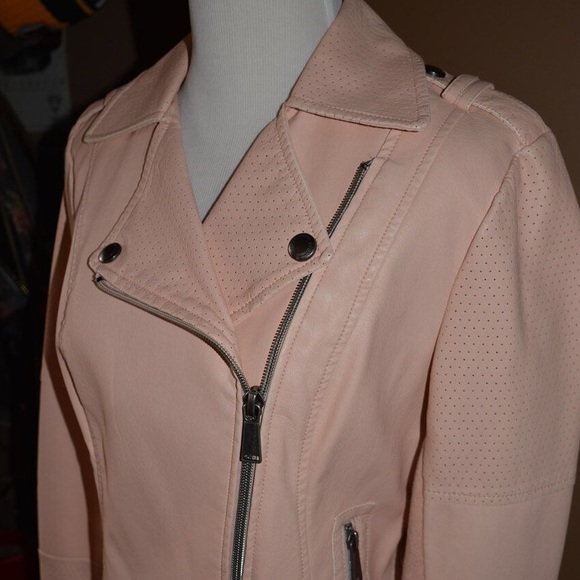 NWOT BCBGeneration motorcycle jacket, size small - Picture 2 of 3