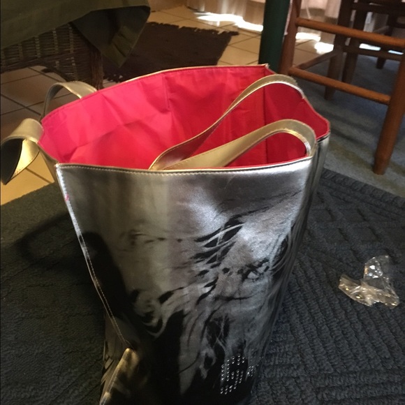 Bag - Picture 3 of 3