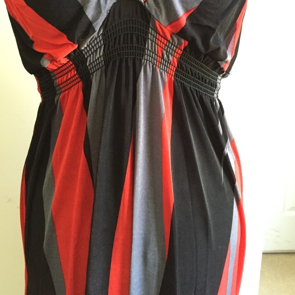 Comfy and flirty long dress - Picture 3 of 4