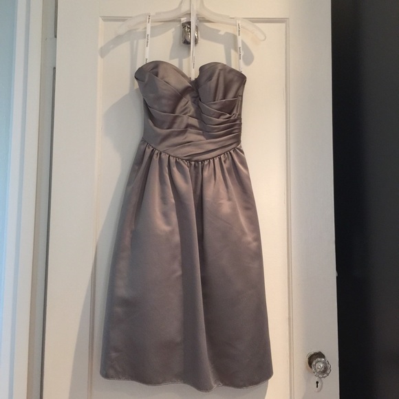 ⛔️SOLD⛔️ DAVIDS BRIDAL satin dress - Picture 2 of 4