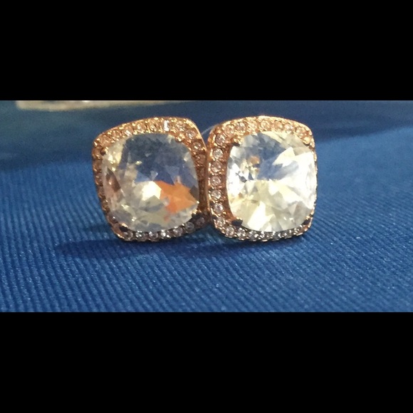 Swarovski crystal Rose gold earrings