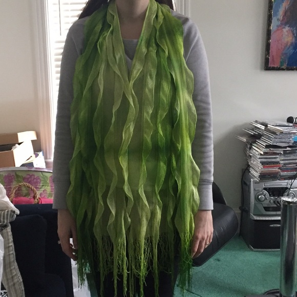 Green Scarf/Wrap/Cape (over the head)