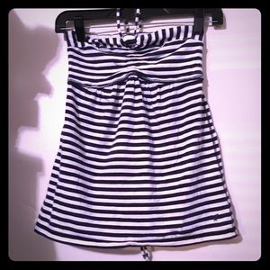 Cute Hollister medium shirt