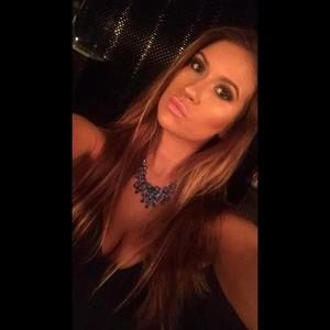 Meet your Posher, Thea