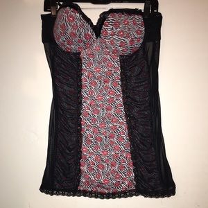 Sexy lingerie with lips on it size 1X