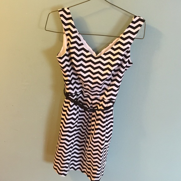 White and black house market dress