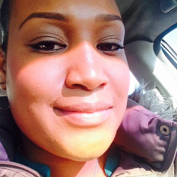 Meet your Posher, Brierra