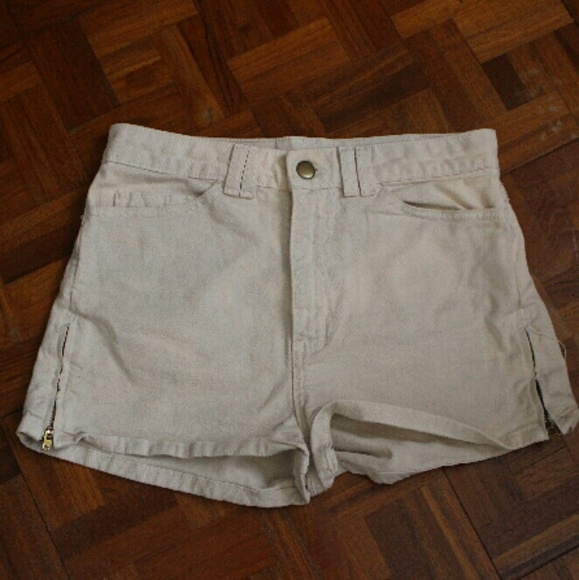 AA stretch twill high-waist side zipper short - Picture 2 of 3