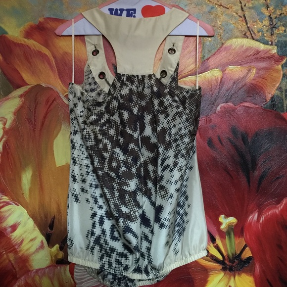 ‼️2+ 30%OFF🛍Sleeveless Top🛍 - Picture 2 of 4