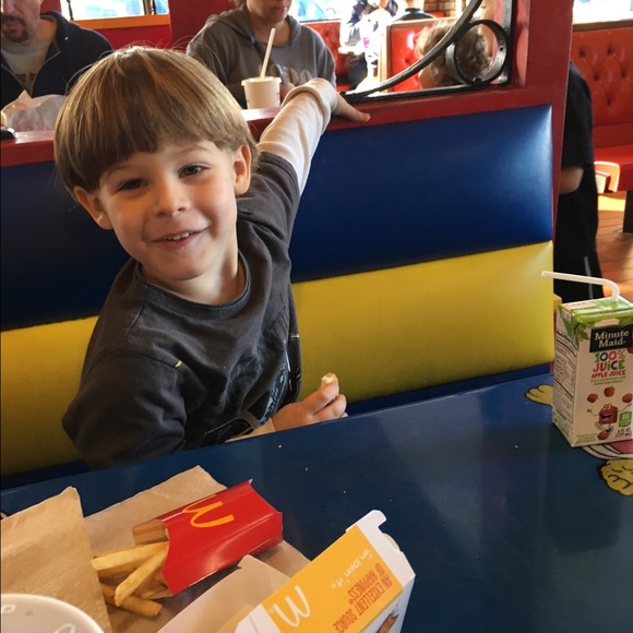 Meet your Posher, Sheri - Picture 1 of 1