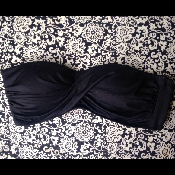 Black bandeau style strapless swim suit
