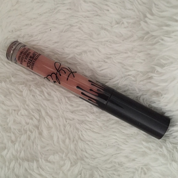 Kylie lip kit candy k LIPSTICK ONLY