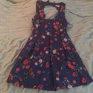 Candies toss rose dress