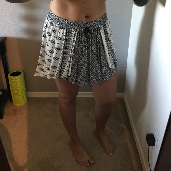 Zara skirt - Picture 5 of 5