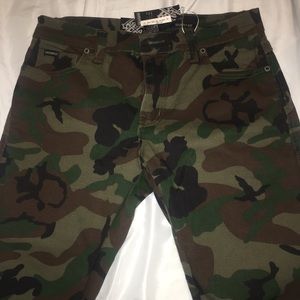 CAMO JEANS!!!! NWT