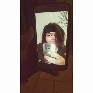 Meet your Posher, Roxanne