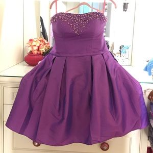 Flirt short evening dress