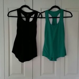 TWO Z by Zella Exercise Tanks