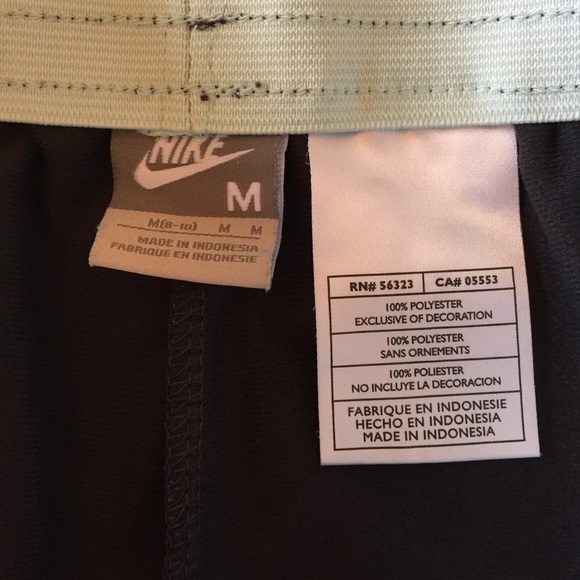 NWOT Nike workout pants - Picture 4 of 4
