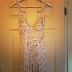White Sean Collection Prom Dress