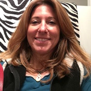 Meet your Posher, Lisa