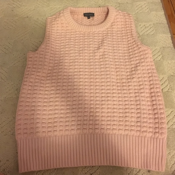 Vince Camuto Shell - Picture 1 of 2