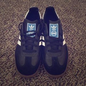 Adidas Samba