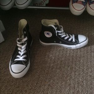 Black high top converse