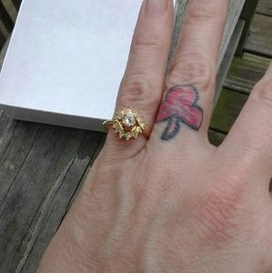 Beautiful Yellow Gold Ring Sz 5/6