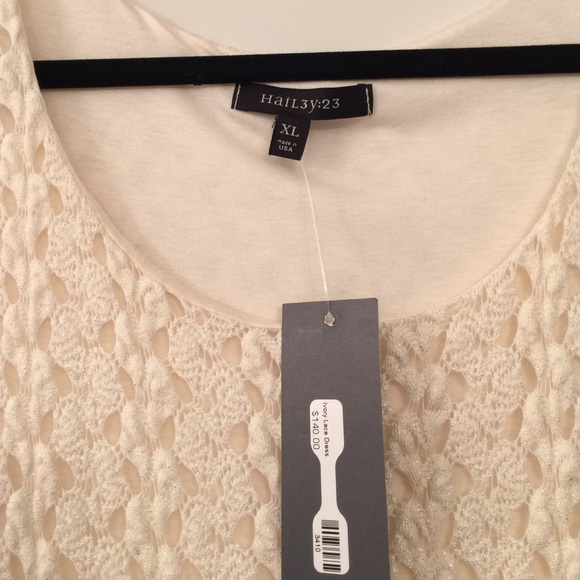 Ivory Lace Dress - Picture 2 of 4