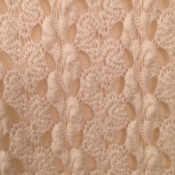 Ivory Lace Dress - Picture 3 of 4