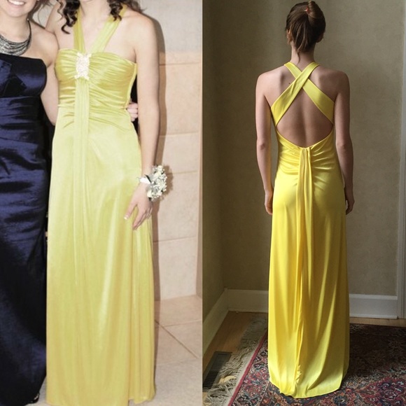 Beautiful prom dress! - Picture 1 of 4