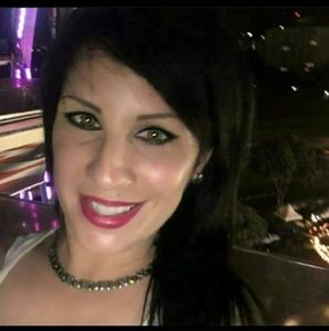 Meet your Posher, Yadira