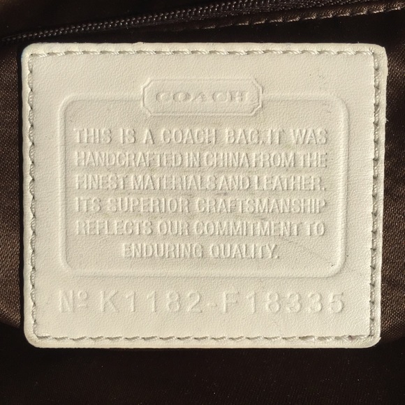 Beautiful Coach Tote - Picture 3 of 4