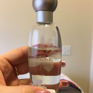 Estée Lauder Pleasures Exotic