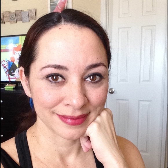 Meet your Posher, Mariana