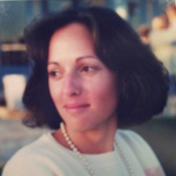 Meet your Posher, Patty - Picture 1 of 1