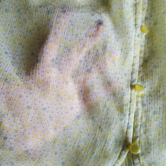 Sheer Ruffled Tank - Picture 4 of 4