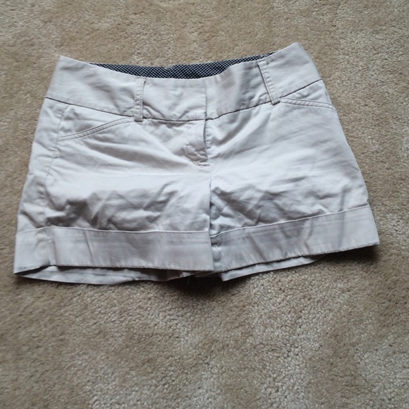 Express khaki shorts