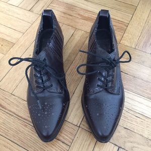 Used Dolce Vita Oxford flats