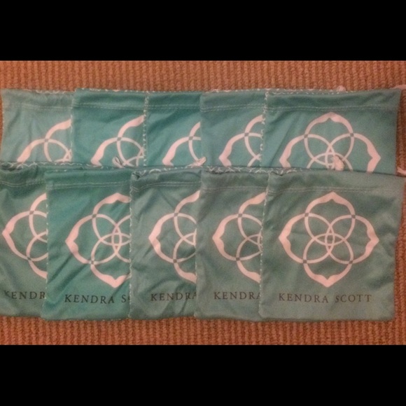 Kendra Scott dust bags.