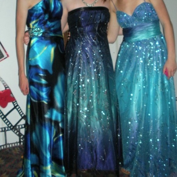 David's Bridal purple and blue ombré prom dress! - Picture 3 of 3