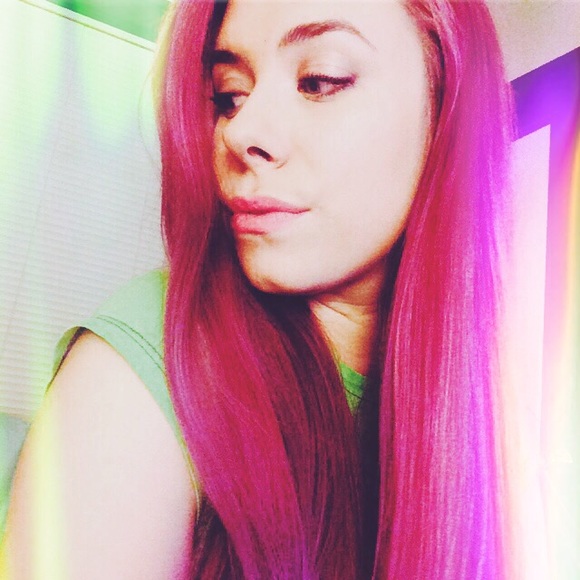 Meet your Posher, Rachel - Picture 1 of 1