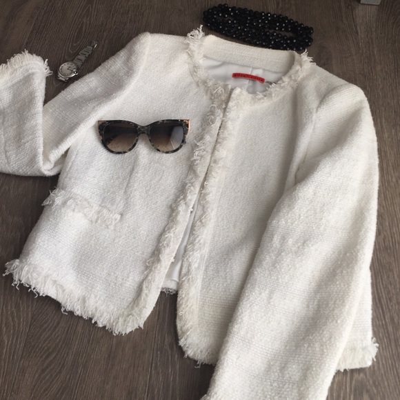 Alice + Olivia Jackets & Blazers - Alice and Olivia white tweed jacket like Chanel