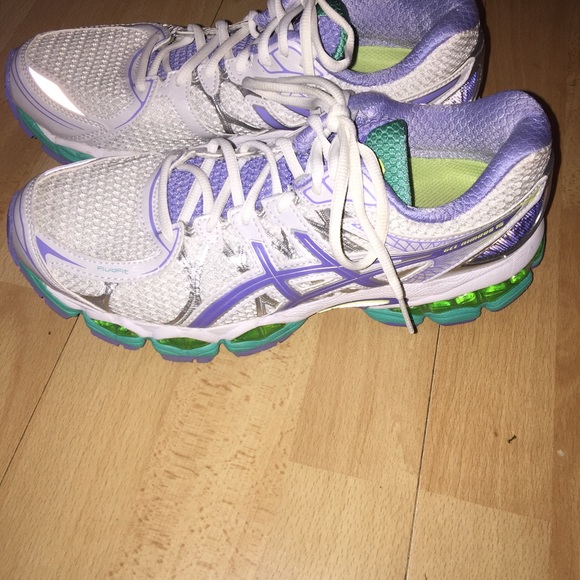 Asics Gel Nimbus 16