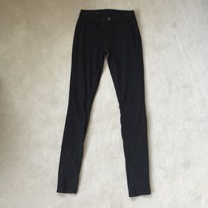 UNIQLO sweater pants