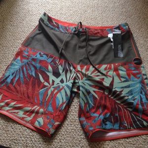 NWT Men's O'Neill Boardshorts