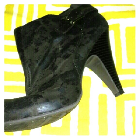 Distressed Brown Leather Bootie