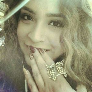 Meet your Posher, Ritastephanie