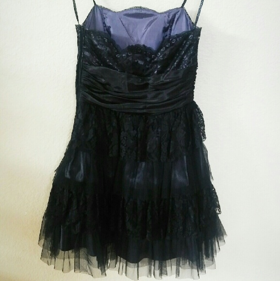 Prom Dress - Picture 2 of 3